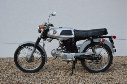 «C 1969 HONDA SS50M cadre n° SS50M330032