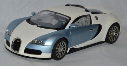 “Bugatti Veyron 16.4 au 1:18eme”
Exceptionnelle...