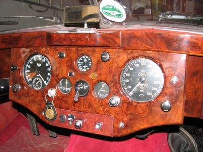 1954 JAGUAR XK 120 FHC 
Châssis n° 681467
Carte...