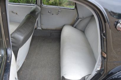 1936 CITROEN TRACTION 11A 
Châssis n° 110300
Carte...