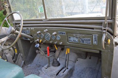 C1941 DODGE WC 52 AVEC REMORQUE 
Châssis...