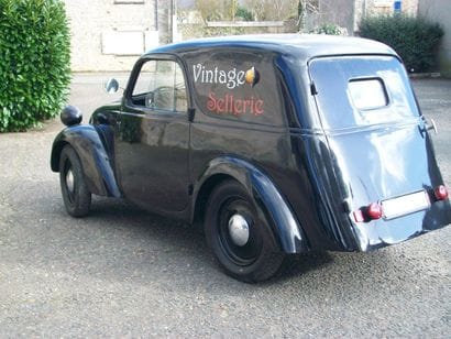 1939 SIMCA 5 CAMIONNETTE 
Châssis n° 27102
Carte...