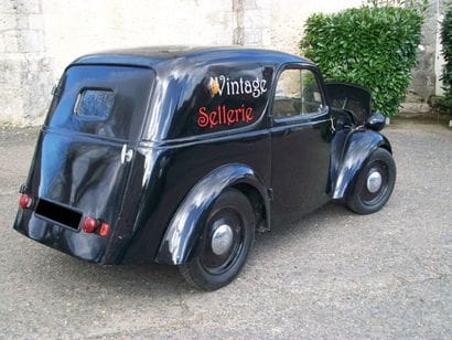 1939 SIMCA 5 CAMIONNETTE 
Châssis n° 27102
Carte...