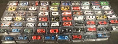 68 Miniatures au 1/ 43 représentant la période...