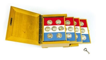 « NAPOLEON ET LES MARECHAUX » 27 médailles...