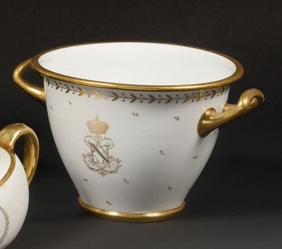 SÈVRES
Service dit des Princes Seau à bouteille...