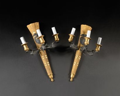 Paire d'appliques en forme de carquois, en...