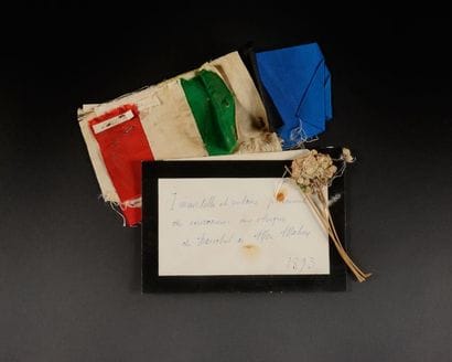 SOUVENIR DU MARECHAL de MAC-MAHON 
Immortelles...