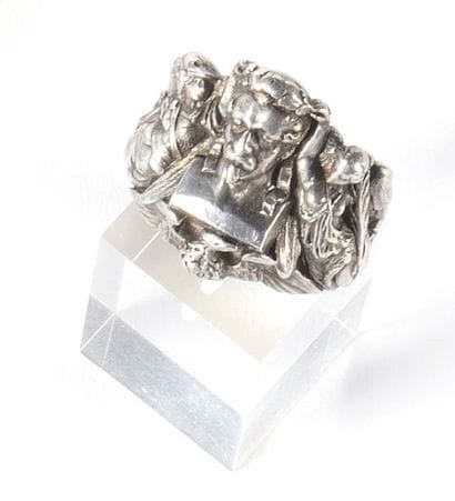 Souvenir «Napoléon III».
Bague en aluminium...