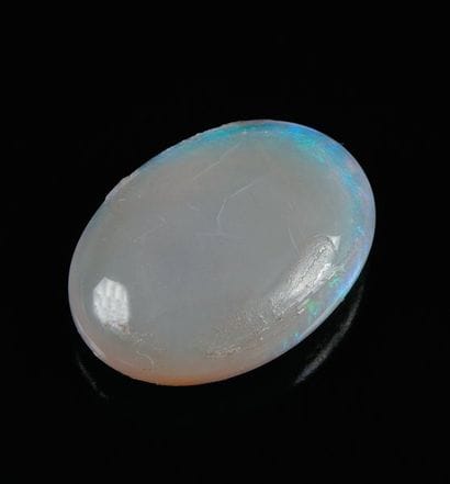 Opale australienne grise (non montée).
