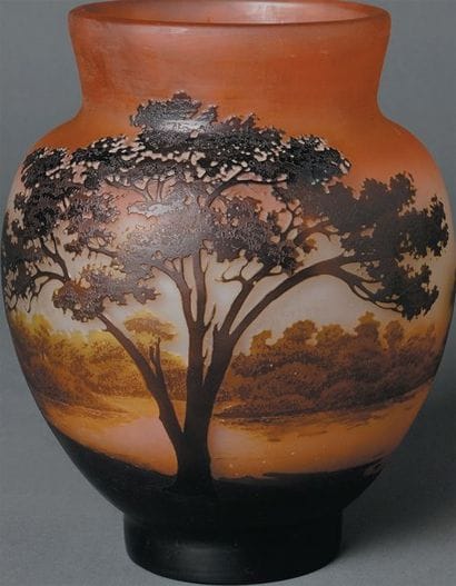 Émile GALLÉ (1846-1904)
Vase ovoïde à petit...