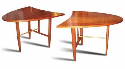 George Nakashima (1905-1990)
Paire de tables...
