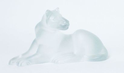 LALIQUE France Simba Panthère couchée en...