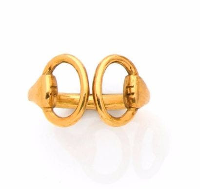 HERMÈS BAGUE MODÈLE MORS en or jaune stylisant...