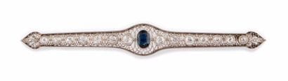 RAVISSANTE BARRETTE ANNÉES 1900 en or gris,...