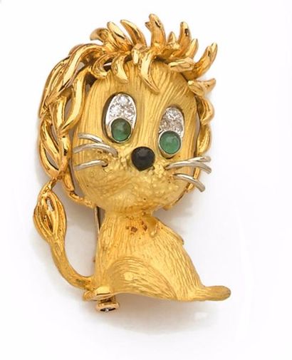 BROCHE en or jaune stylisant un chien, les...