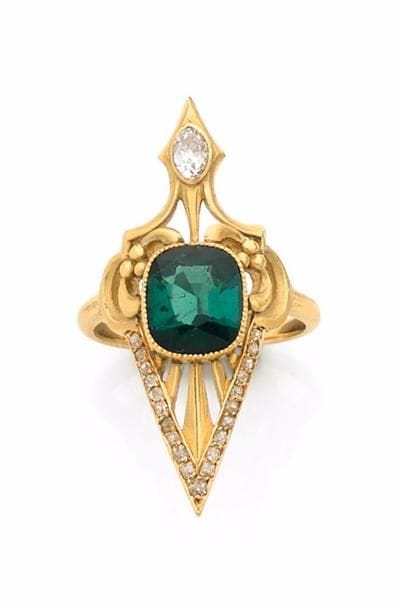 GEORGE FOUQUET BAGUE en or jaune retenant...