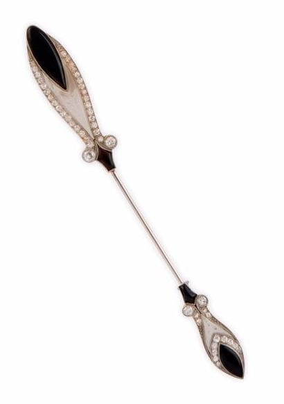 EPINGLE JABOT ÉPOQUE ART DÉCO en onyx, cristal...