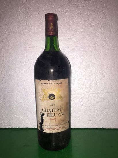 1 Mag Château FIEUZAL (Graves) 1982 - NL...