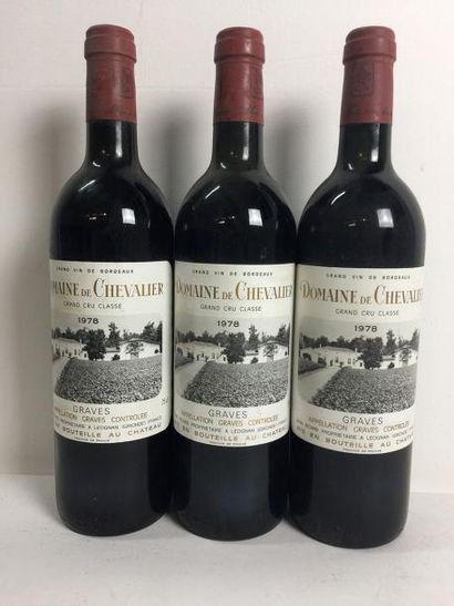 3 Blle Château DOMAINE DE CHEVALIER (Graves)...