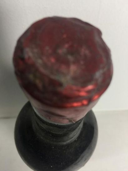 1 Blle Château PETRUS (Pomerol) NMDC 1928...