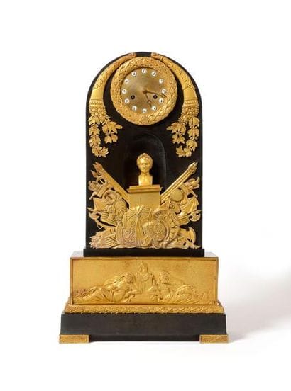 Pendule à la gloire de l’empereur Napoléon...