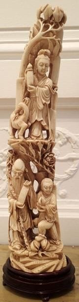 
JAPON


Grand okimono en ivoire sculpté...