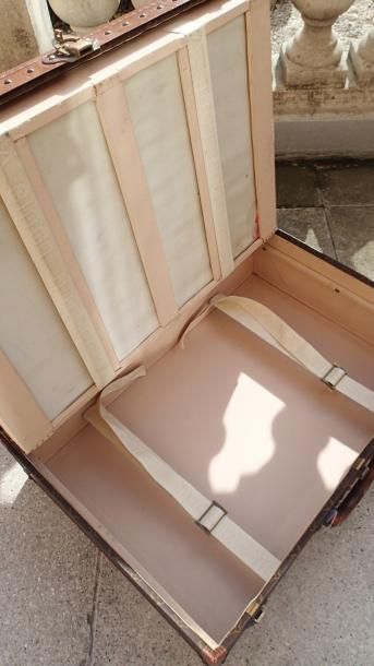 Louis VUITTON Avenue Marceau. Valise 