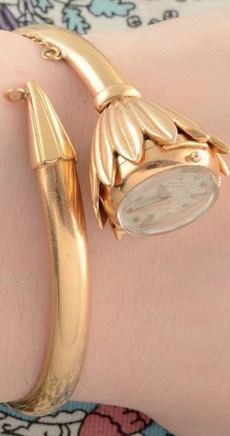 DULFI – MOULIN ROUGE
Vers 1960
Montre bijou...