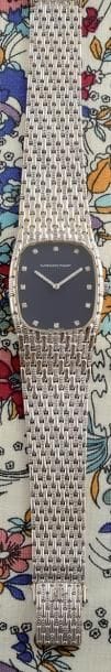 AUDEMARS PIGUET

vers 1990

Montre de ville

en...