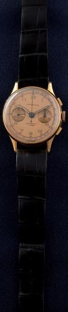 CHRONOGRAPHE SUISSE

Vers 1960

Montre chronographe

en...