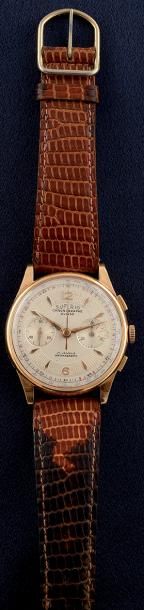 SUPERIO

Vers 1960

Montre chronographe

en...
