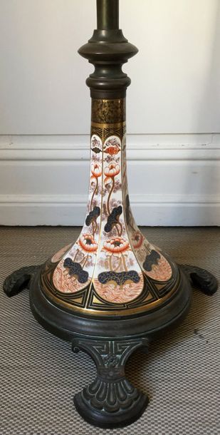 JAPON-IMARI (dans le gout de) Lampadaire...