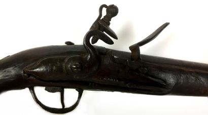 PISTOLET A PIERRE XVIIIème siècle Long :...