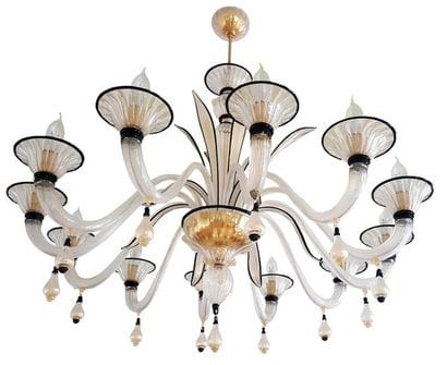 MAISON VOLTOLINA Lustre à douze bras de lumières...