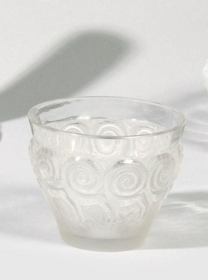 RENE LALIQUE (1860-1645) «Rennes», modèle...