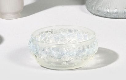 RENE LALIQUE (1860-1945) «Primevères» modèle...