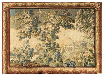 AUBUSSON Verdure animée d'un oiseau et d'un...