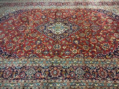 Important KACHAN. Iran. Vers 1980 Velours...