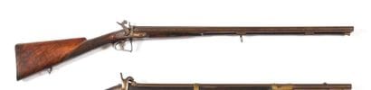 Fusil de chasse à percussion deux coups....