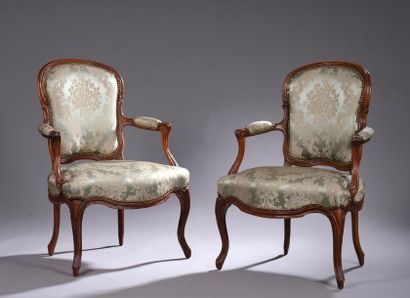 Pair of armchairs with cabriolet backrest...