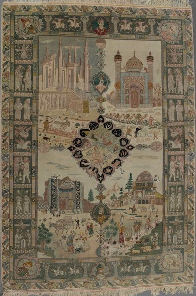 Tapis Tabriz en velours de laine soyeuse...