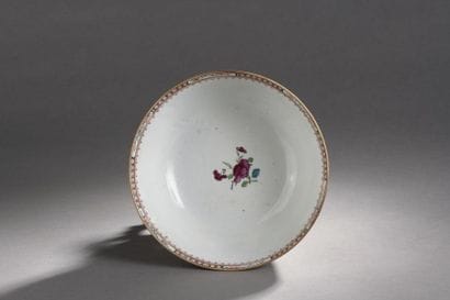 Large porcelain bowl decorated in polychrome...