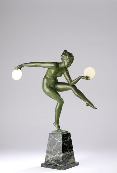 Alexandre-Joseph DERENNE (XIXe-XXe siècle).
Danseuse...