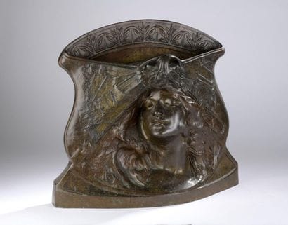 Paul-François BERTHOUD (1870-1939).
Sarah...