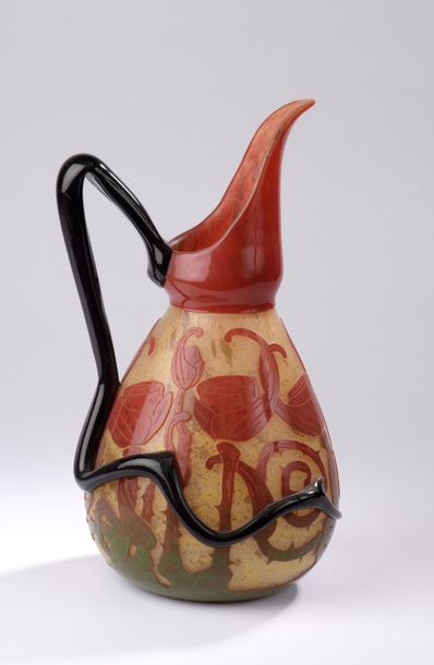LE VERRE FRANÇAIS.
Ensemble comprenant :...