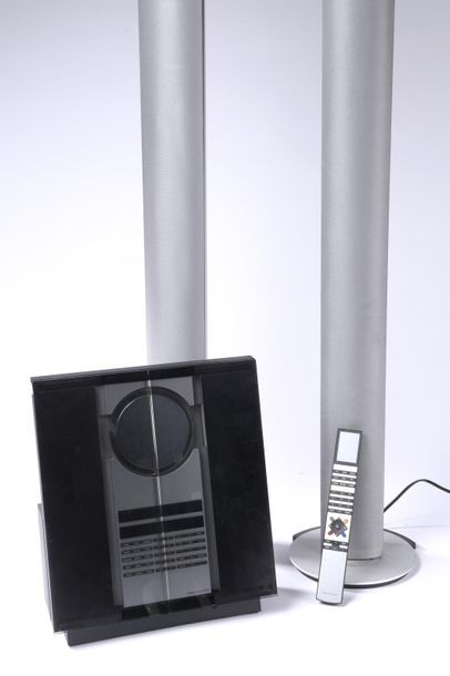 BANG OLUFSEN.
Chaîne hi-fi modèle 