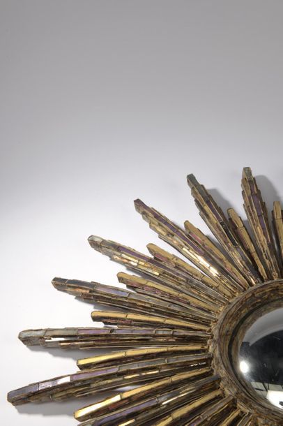 Line VAUTRIN (1913-1997).
Miroir circulaire...