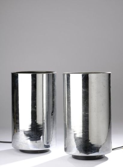 Paire de lampes spots de section tubulaire...