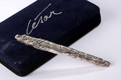 César BALDACCINI dit CÉSAR (1921-1998).
Stylo-plume...